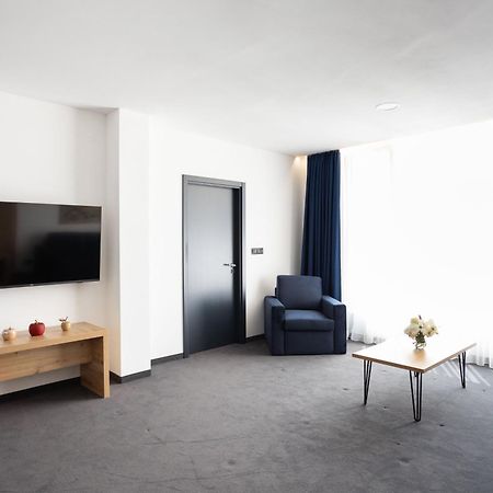 Blue Star Luxury Hotel โซเฟีย ภายนอก รูปภาพ
