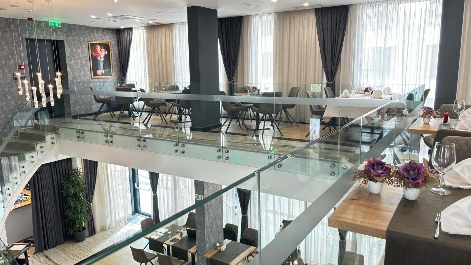 Blue Star Luxury Hotel โซเฟีย ภายนอก รูปภาพ