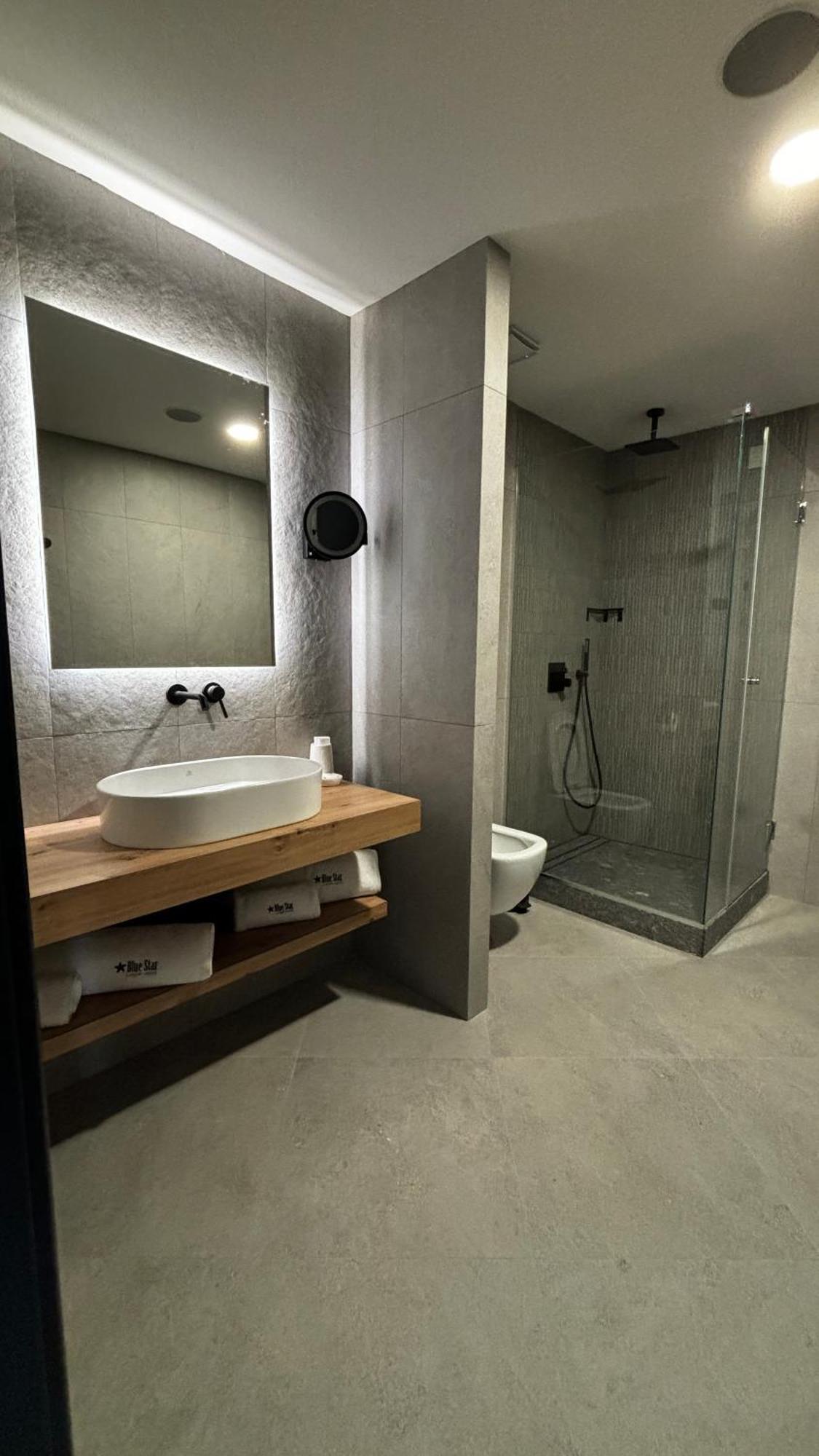 Blue Star Luxury Hotel โซเฟีย ภายนอก รูปภาพ