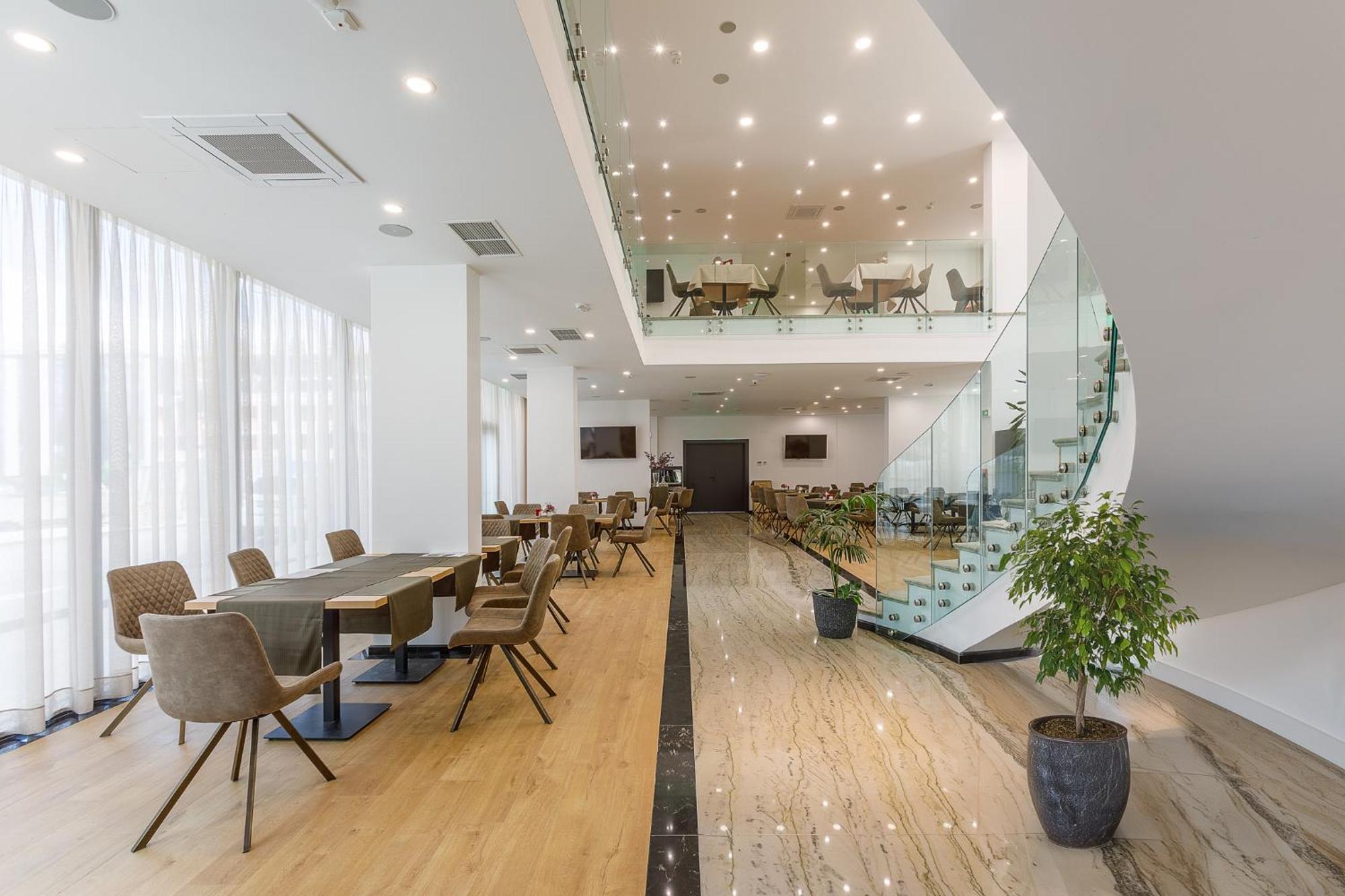 Blue Star Luxury Hotel โซเฟีย ภายนอก รูปภาพ
